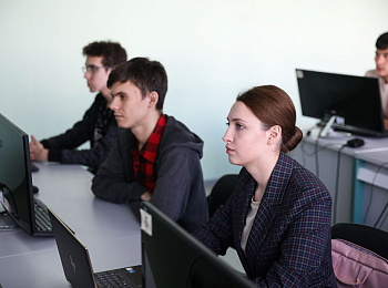 Студенты СКФУ получают цифровые навыки в образовательных проектах Сбера